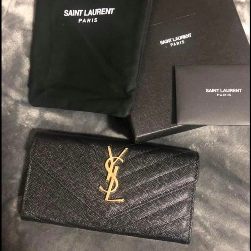 YSL wallet from Holt Renfrew with receipt - Picture 1 of 3